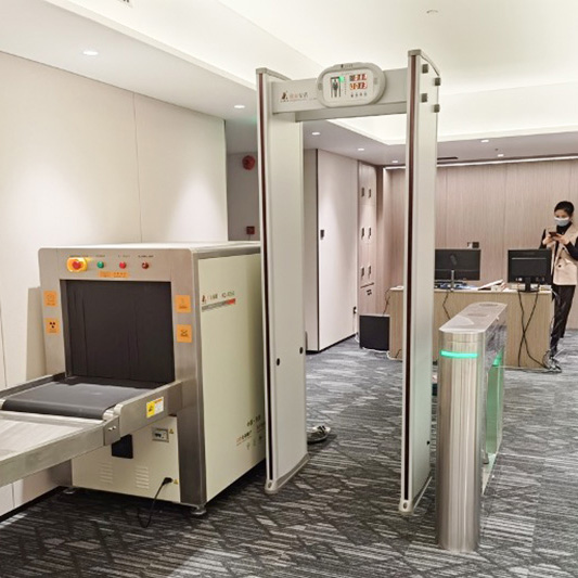 2025款 AD-2286豪華型金屬探測(cè)門(mén)