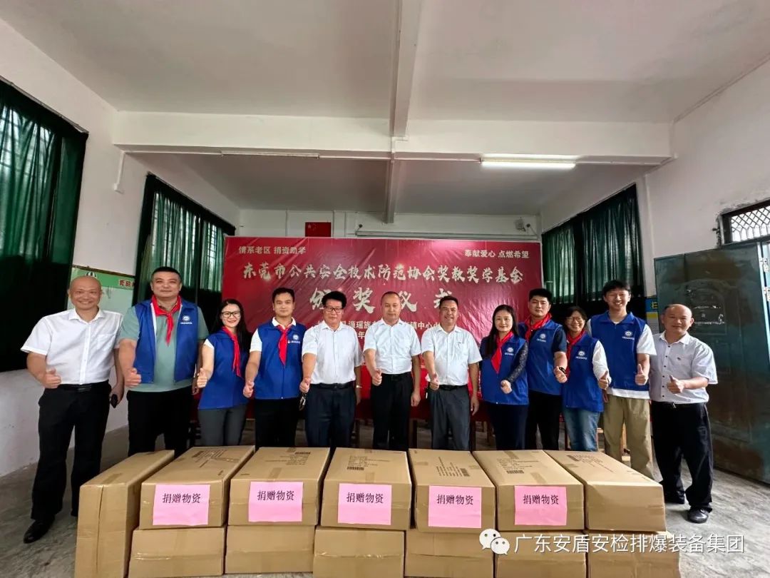 1695810086520478.jpg 1695810086520478.jpg